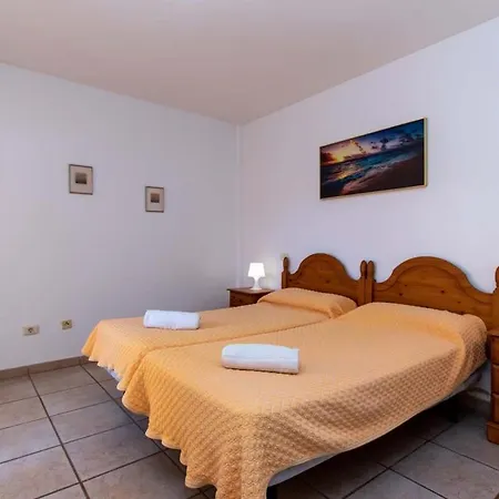 Appartamento Benimar 13 - Two Bed Overlooking The Pool *