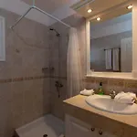 Apartament Benimar 13 - Two Bed Overlooking The Pool