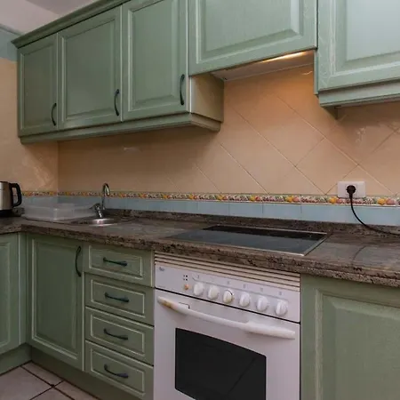 Benimar 13 - Two Bed Overlooking The Pool Διαμέρισμα