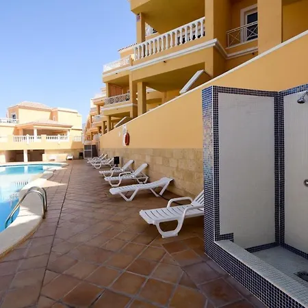 아파트 Benimar 13 - Two Bed Overlooking The Pool