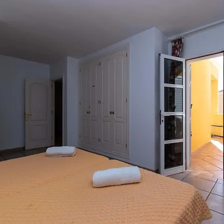 Benimar 13 - Two Bed Overlooking The Pool Апартаменты Адехе