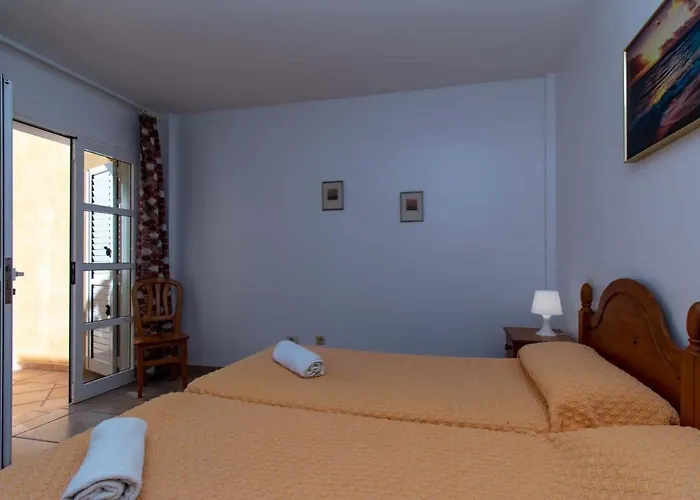 Appartement Benimar 13 - Two Bed Overlooking The Pool