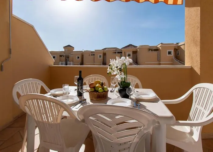 Benimar 13 - Two Bed Overlooking The Pool Appartement *