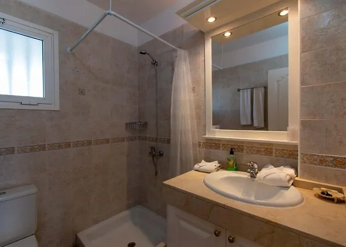 Appartement Benimar 13 - Two Bed Overlooking The Pool